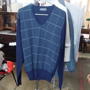 Puritan Men's Navy V-Neck Sweater